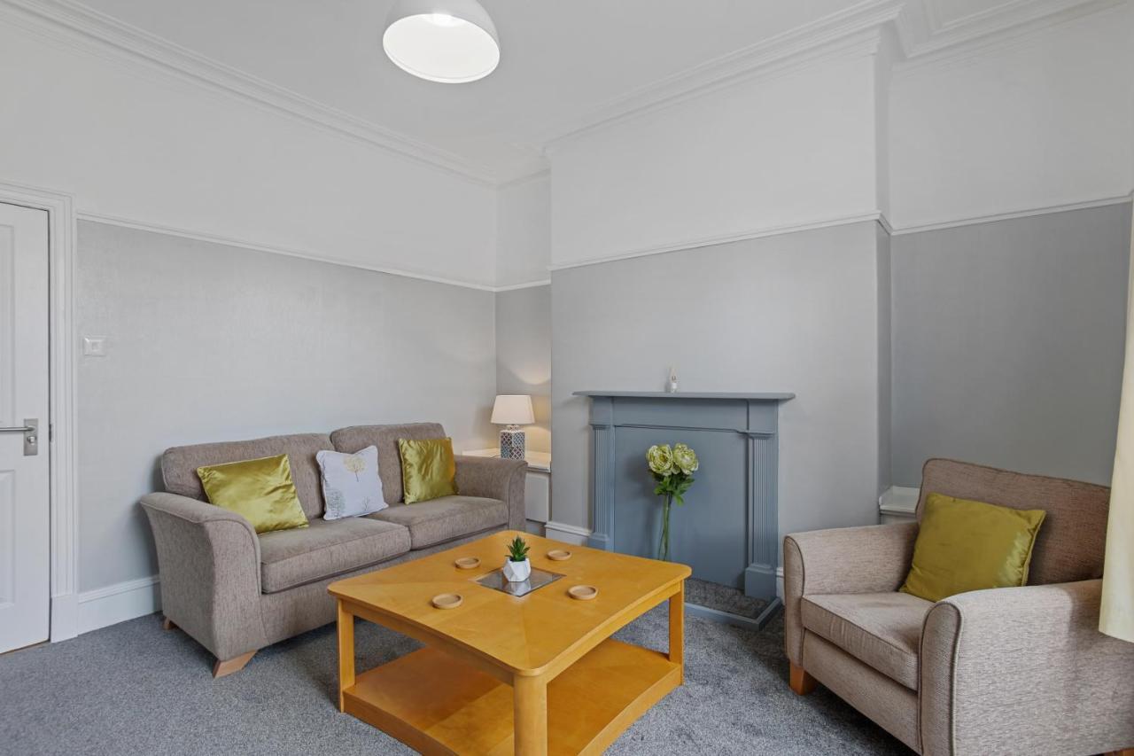 Lovely 3 Bedroom Apartment In Aberdeen Centre Kültér fotó
